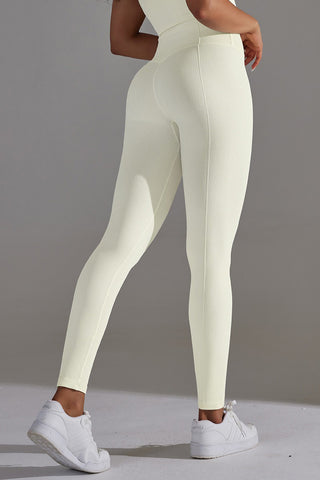 Seamless High Rise 7/8 Length Textured Legging