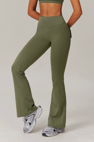 Ruched Pocket Flare Legging