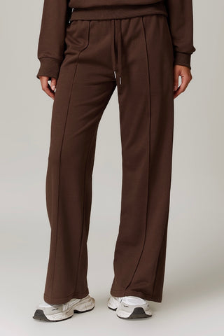 Mid Rise Straight Cut Pant