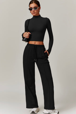 Mid Rise Straight Cut Pant