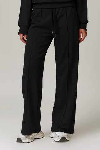 Mid Rise Straight Cut Pant