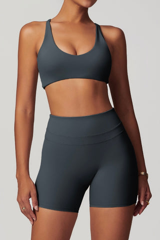 Scoop Crossover Twist Back Sports Bra