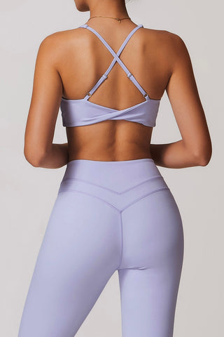 Scoop Crossover Twist Back Sports Bra